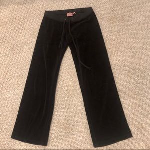Juicy black velour pants